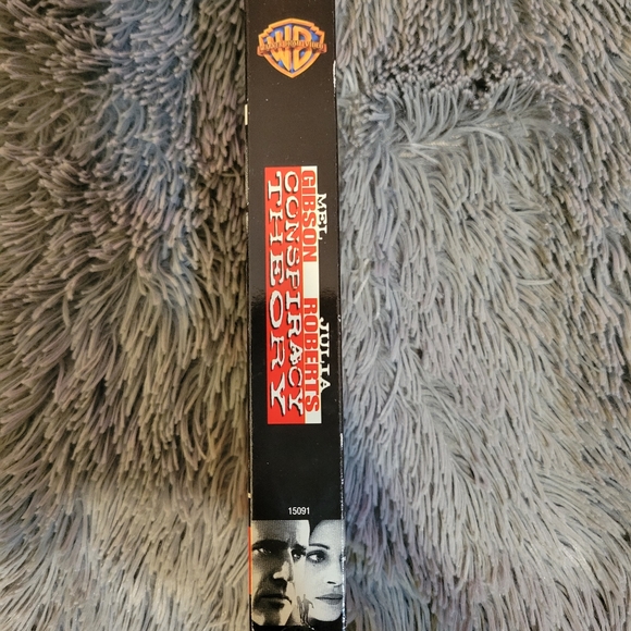 Conspiracy Theory VHS (1997) - Picture 3 of 8